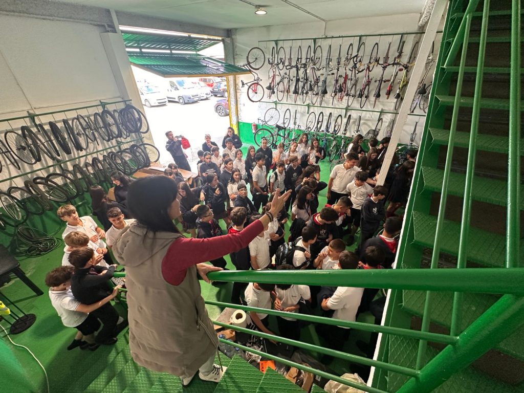 estudiantes-Pinto-visita